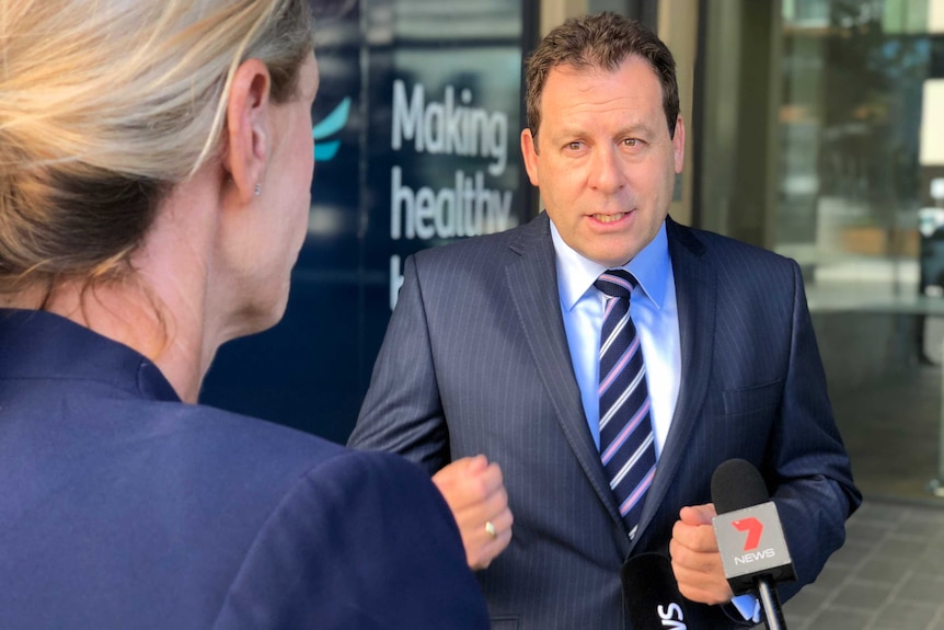 hbf-to-merge-with-hcf-in-4-billion-health-insurance-deal-abc-news